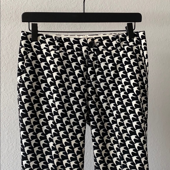 Black and White bird print Trousers - Picture 2 of 3